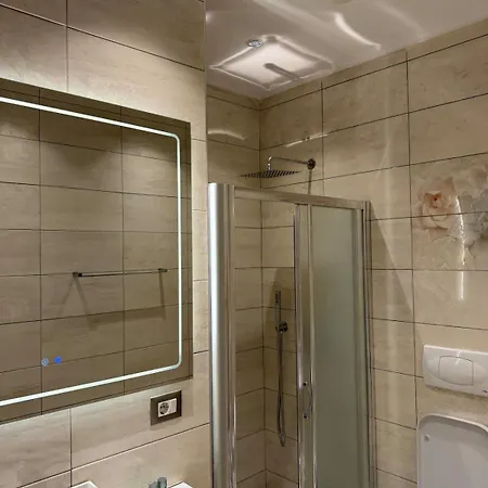 Grand 2 Bedroom Apartment