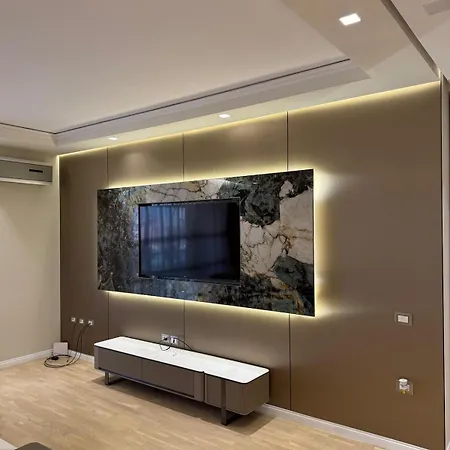 Apartment Grand 2 Bedroom Tirana